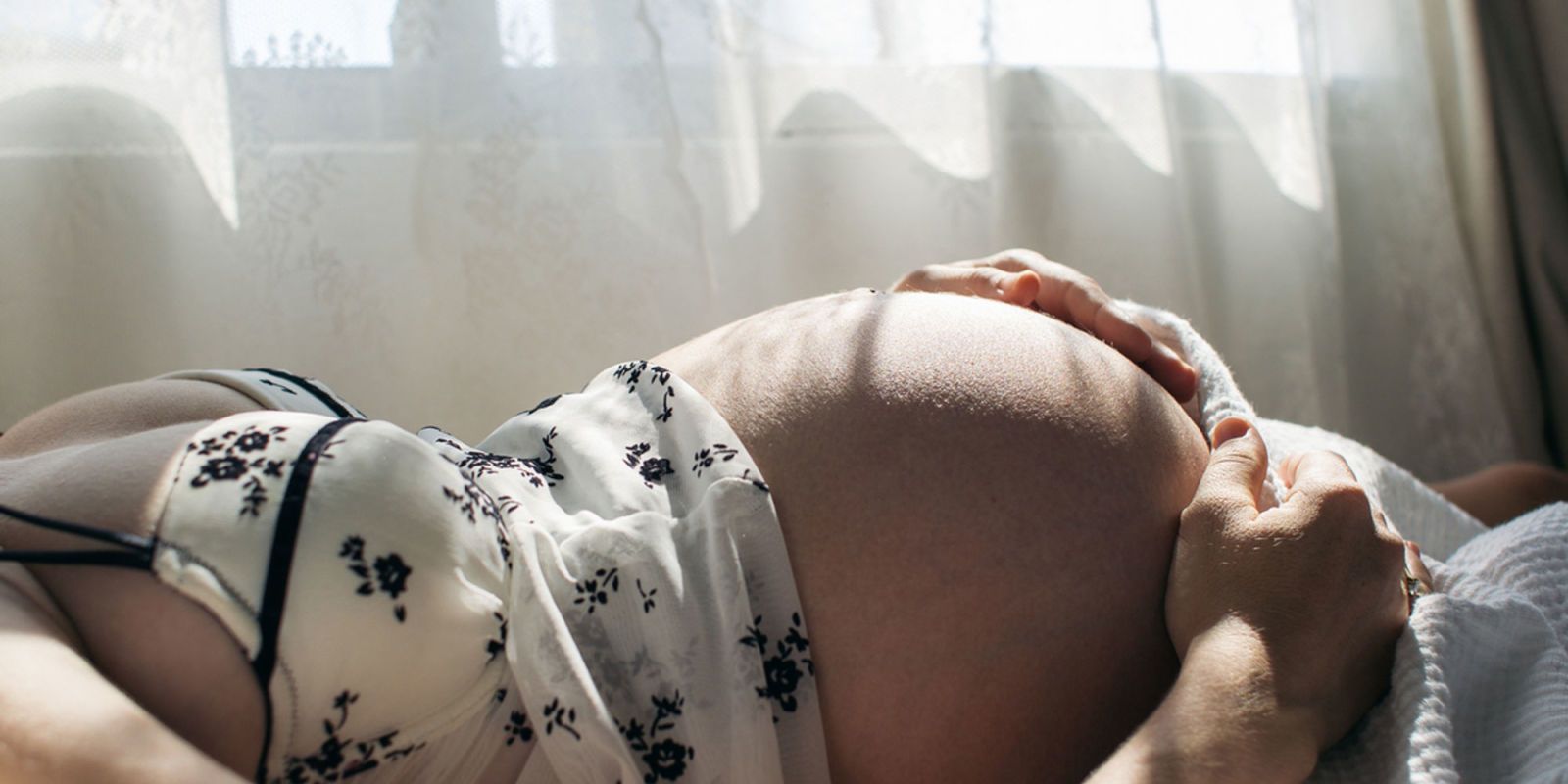 How many weeks long is a full-term pregnancy?